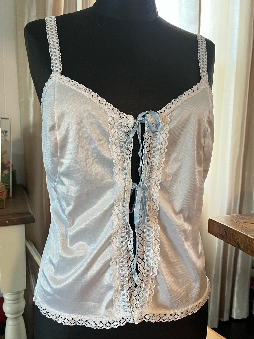 Vintage Slumber Suzy Satin Bow Camisole White Tie Lace Nylon Lingerie Tank Top